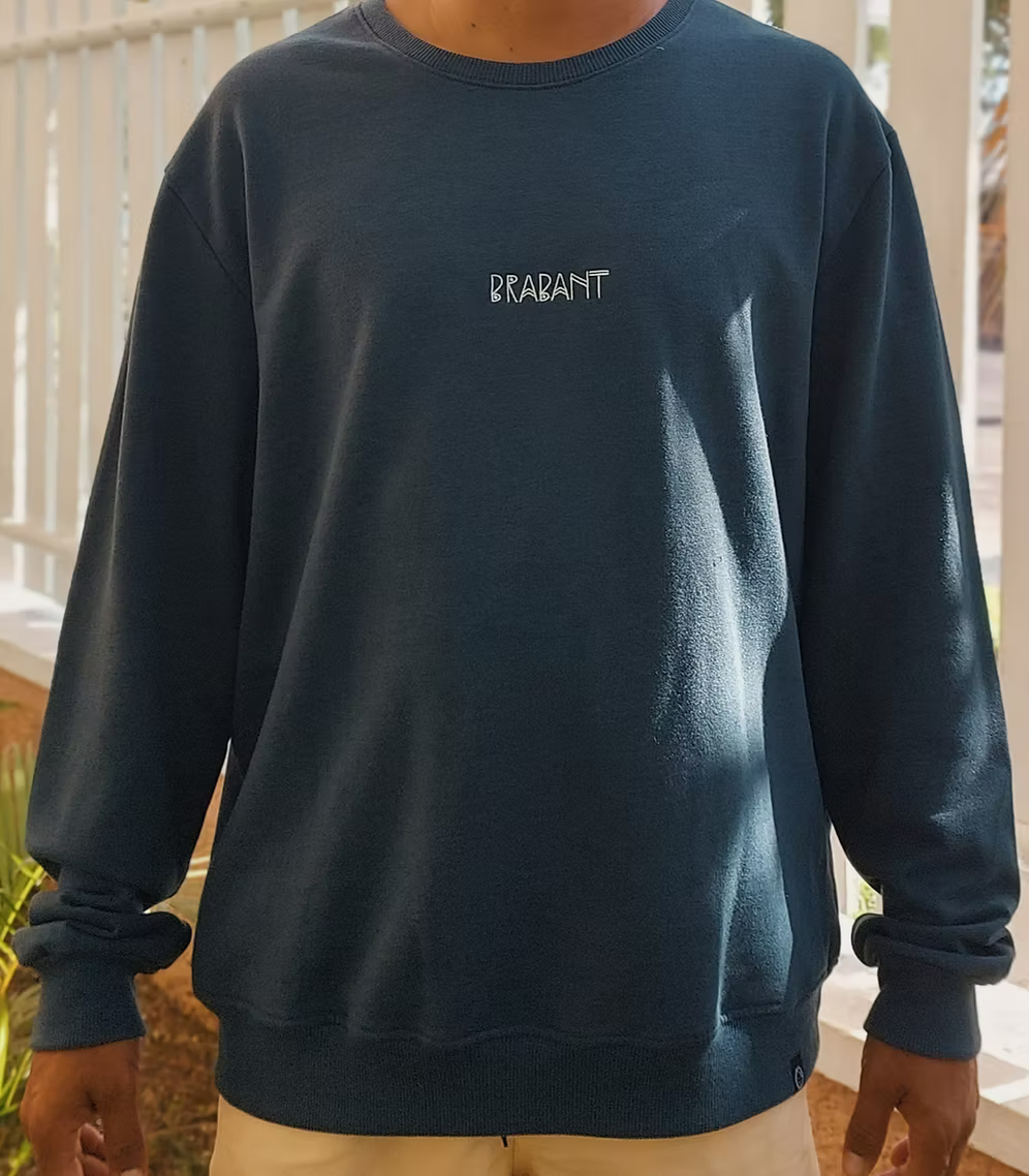 Sweater Escape The Ordinary - shopify | Down South Surf Shop Mauritius